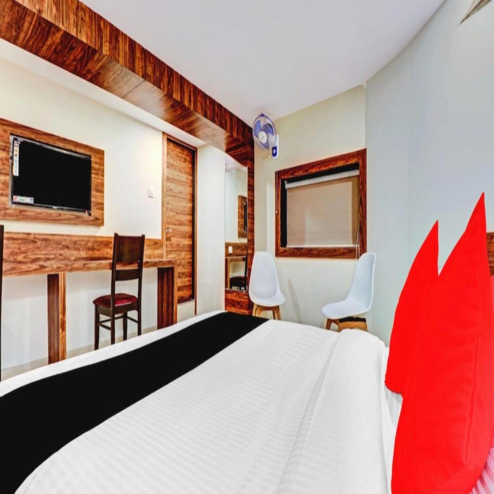 Hotel Elegant - Mohammed Ali Road Mumbai Exterior photo