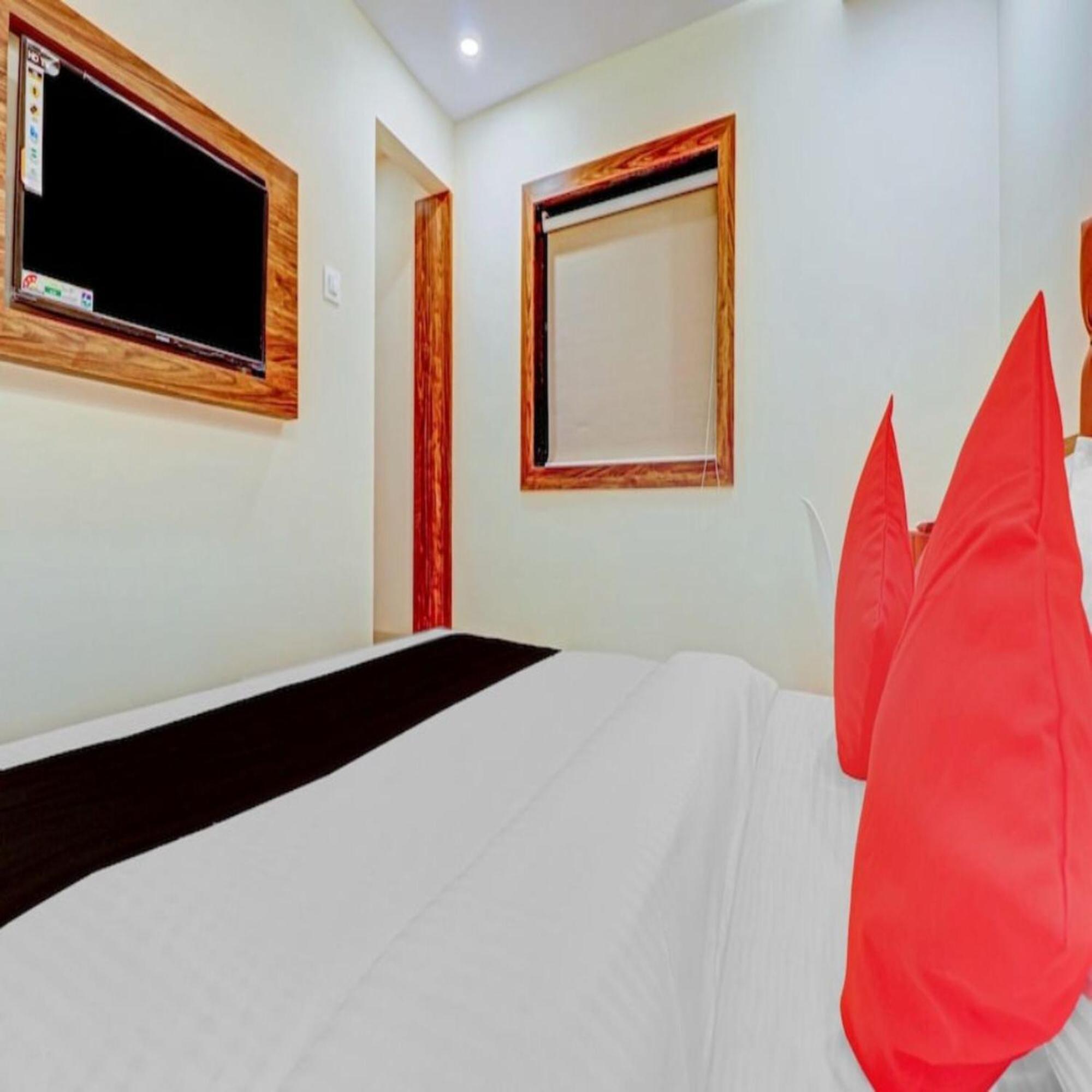 Hotel Elegant - Mohammed Ali Road Mumbai Exterior photo